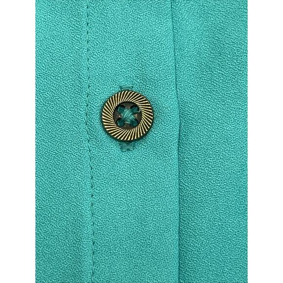 Catherines Button Up Tunic Top Women Size 3X Green SharkBite Hem Flowy - Picture 6 of 11